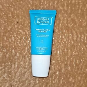 Selfless By Hyram Exfoliating‎ Serum